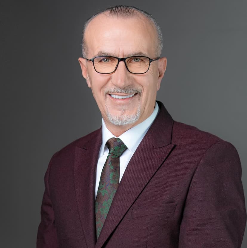 Prof. Asoc. Dr. Bekim Haxhiu